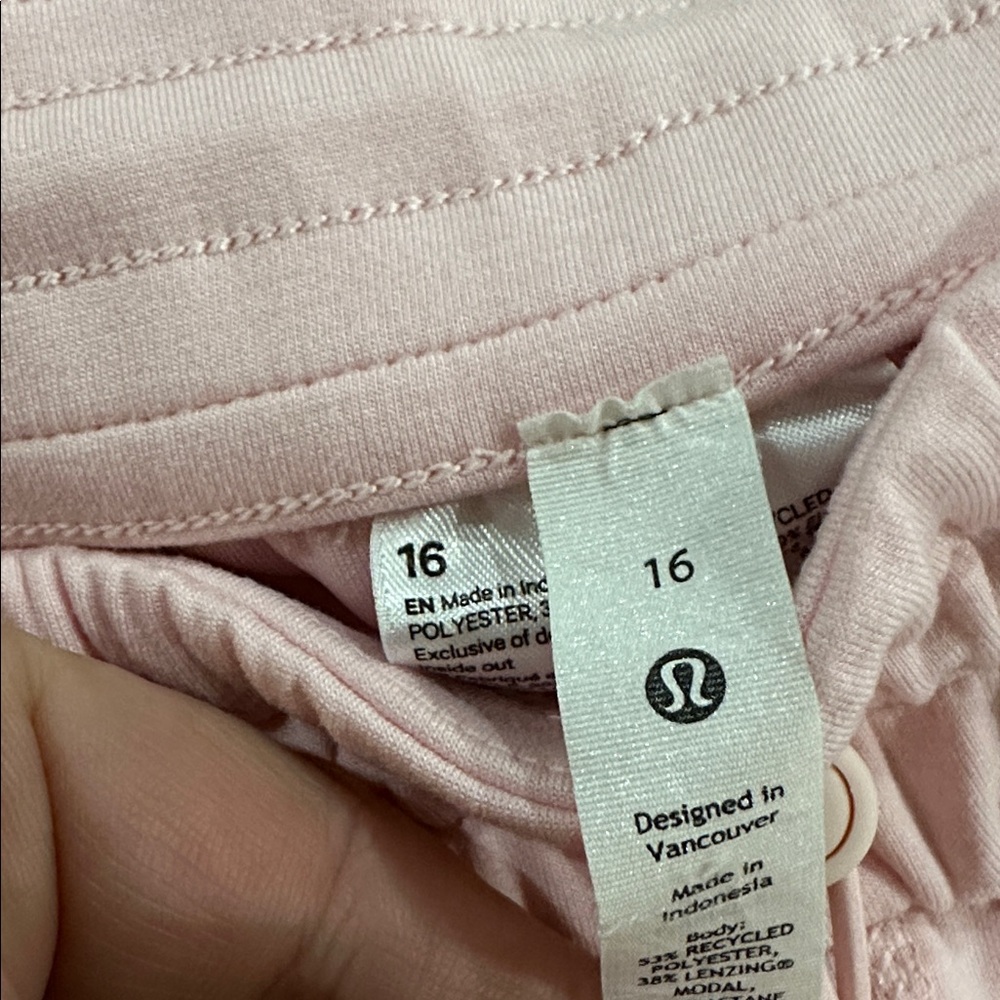 lululemon athletica Softstreme High-Rise Pant Strawberry Milkshake sz 16 PERFECT - Picture 3 of 5